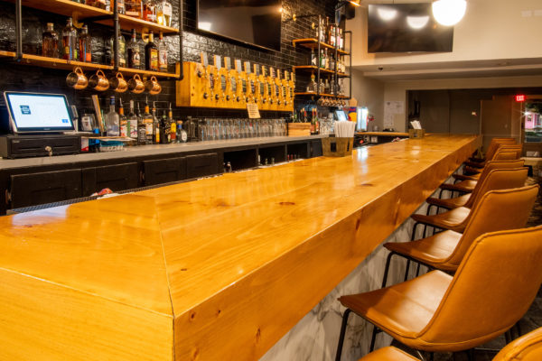 Taphouse with large beer selection and a wide variety of steaks, seafood, appetizers and desserts